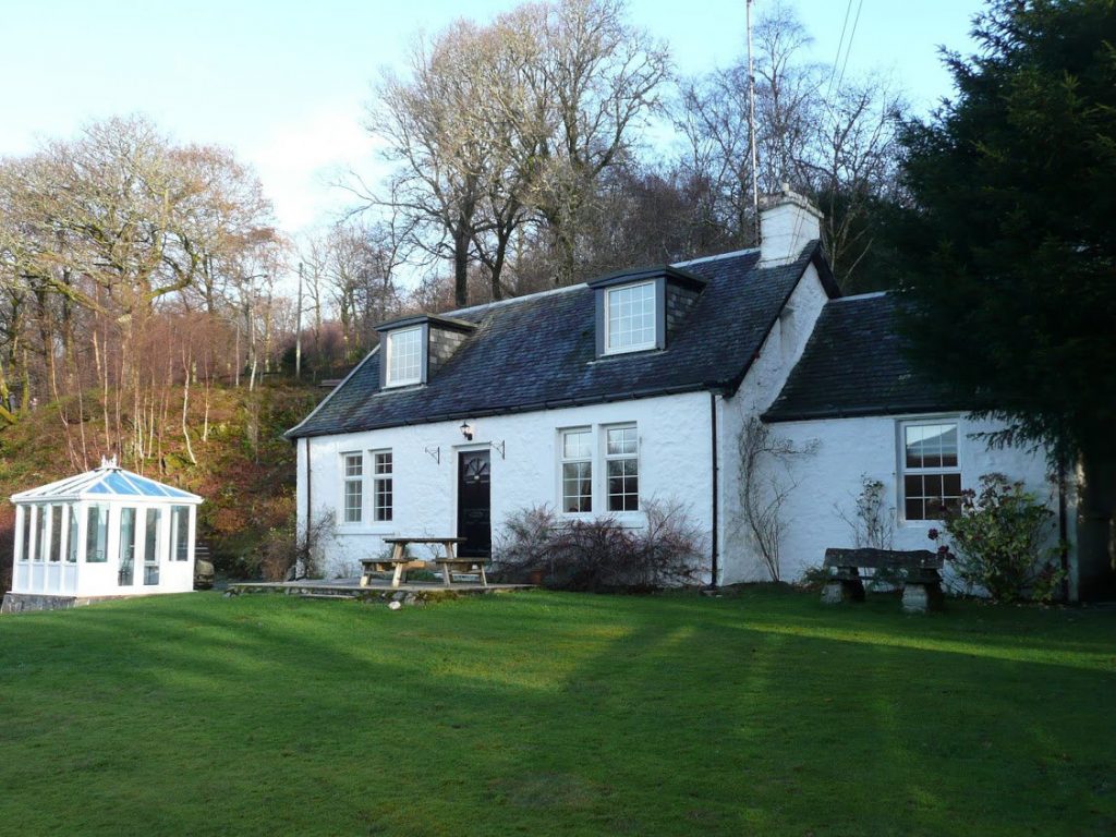 Loch Lomond luxury holiday cottage